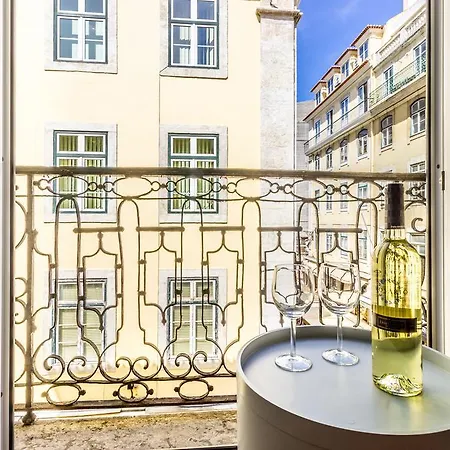 Апартаменты Chic And Modern Flat At Baixa *