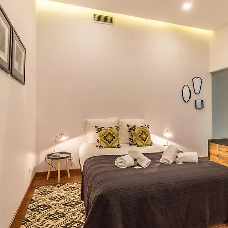 Chic And Modern Flat At Baixa Апартаменты